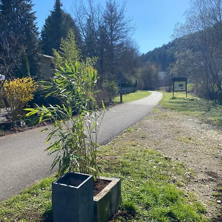 Am Ruwer-hochwald-radweg, 2 *